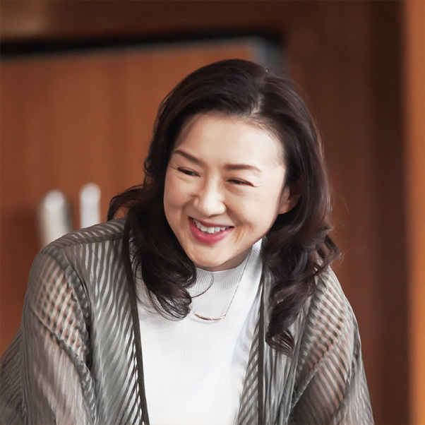 赤間麻里子